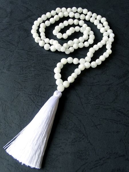 Mesečev kamen, ogrlica - tradicionalni stil izrade